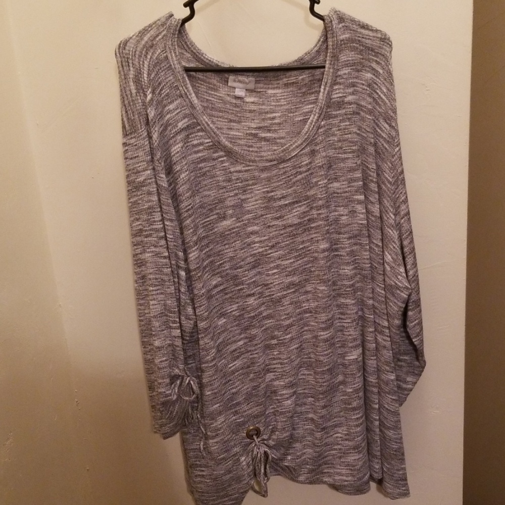 Lightweight Grey Pullover Sweater